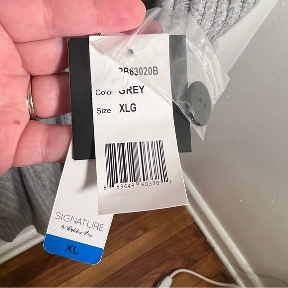 Signature by Robbie Bee Light Gray Cowl Neck Midi Dress - Picture 15 of 16